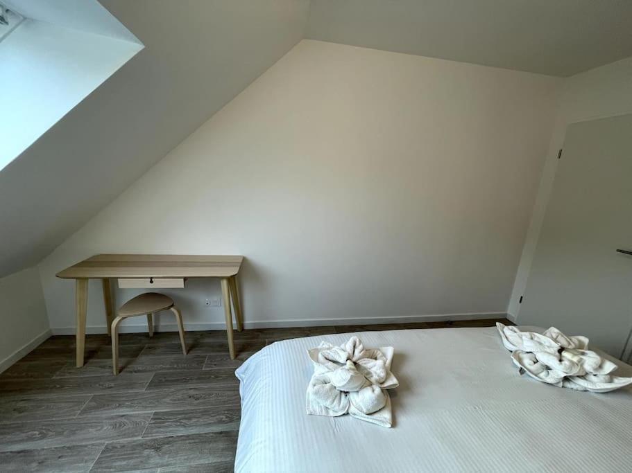 Freesia, Maison Neuve Avec Jardin Et Garage Caen Exterior foto