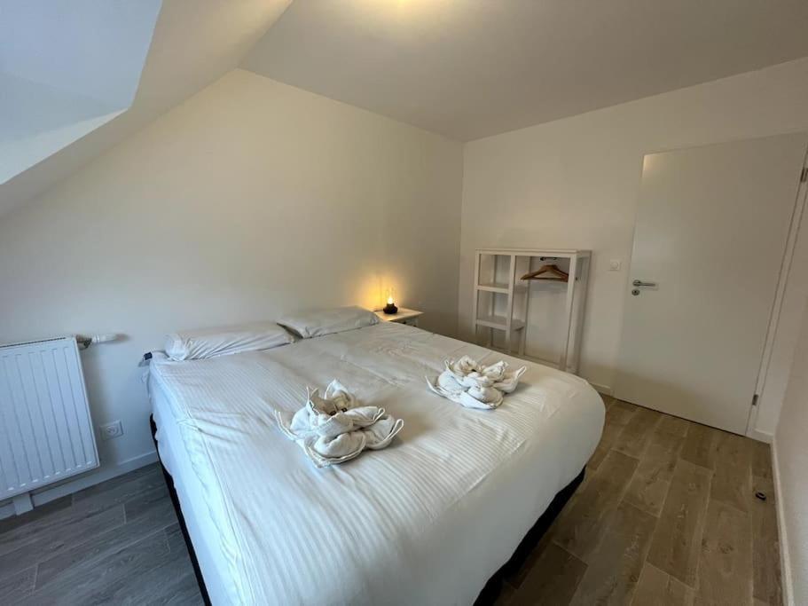 Freesia, Maison Neuve Avec Jardin Et Garage Caen Exterior foto